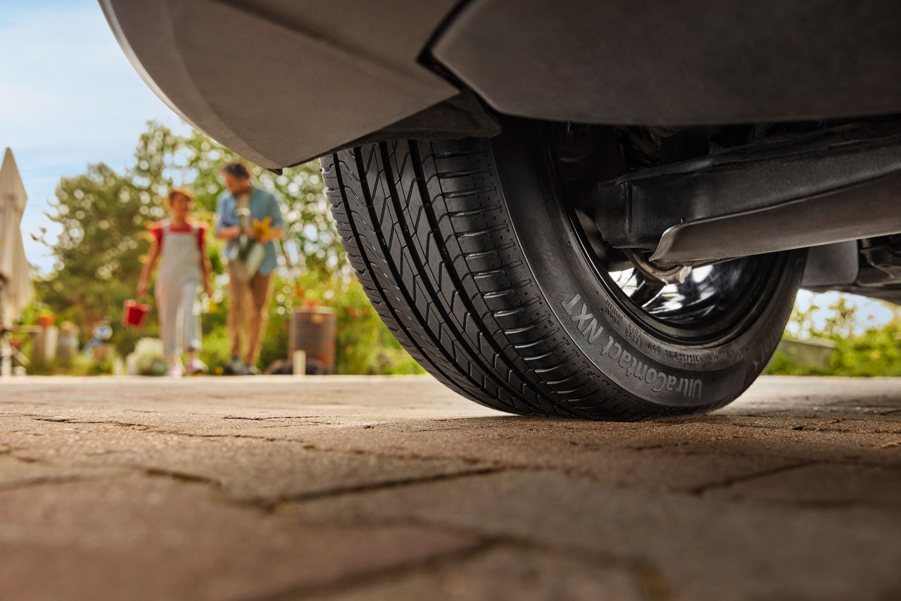 Continental est le premier fabricant à commercialiser en série des pneus à très haute teneur en matériaux durables