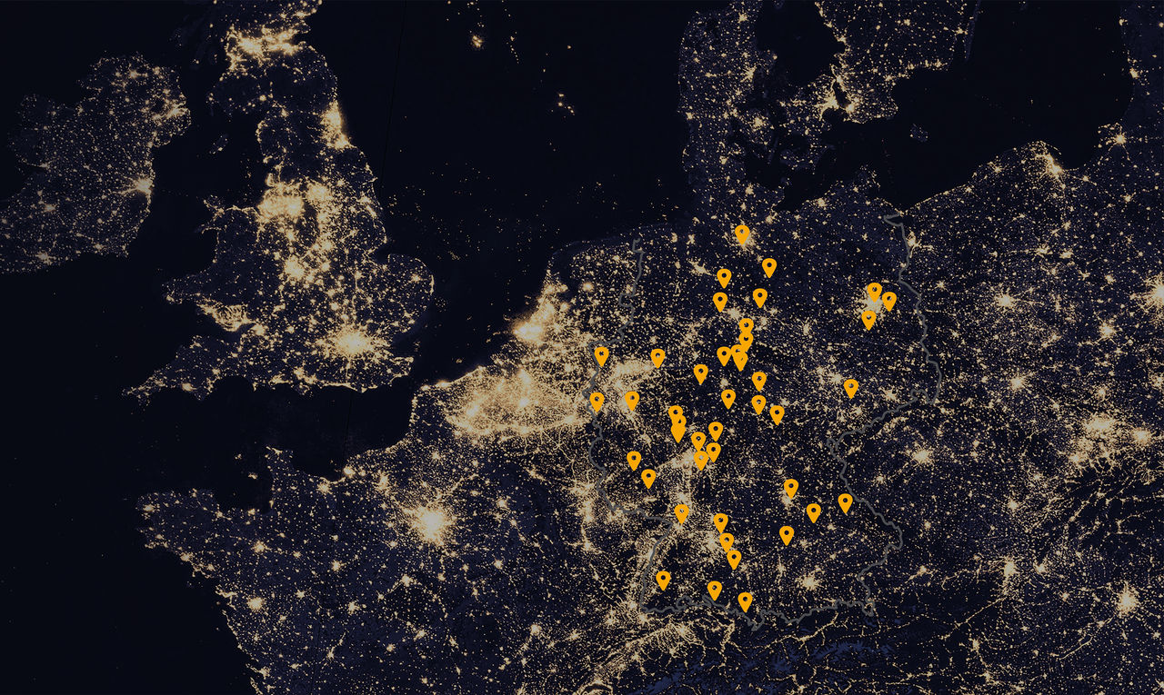Map of Germany with marked training locations