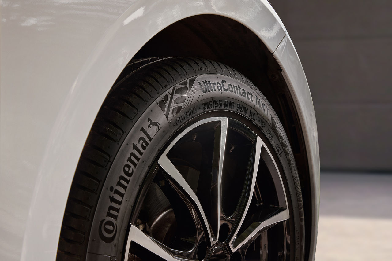 Tire image on car, UltraContact NXT 