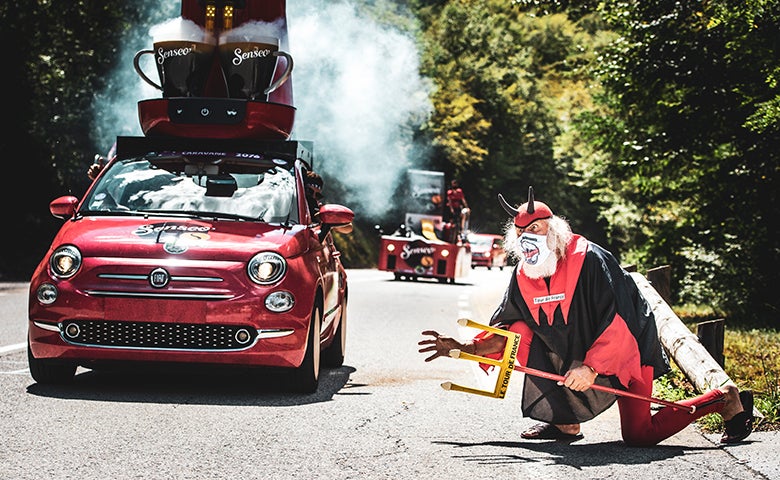 Tour De France-bilde av Didi the Devil – sannsynligvis den mest kjente TDF-fanen ©A.S.O./Charly López