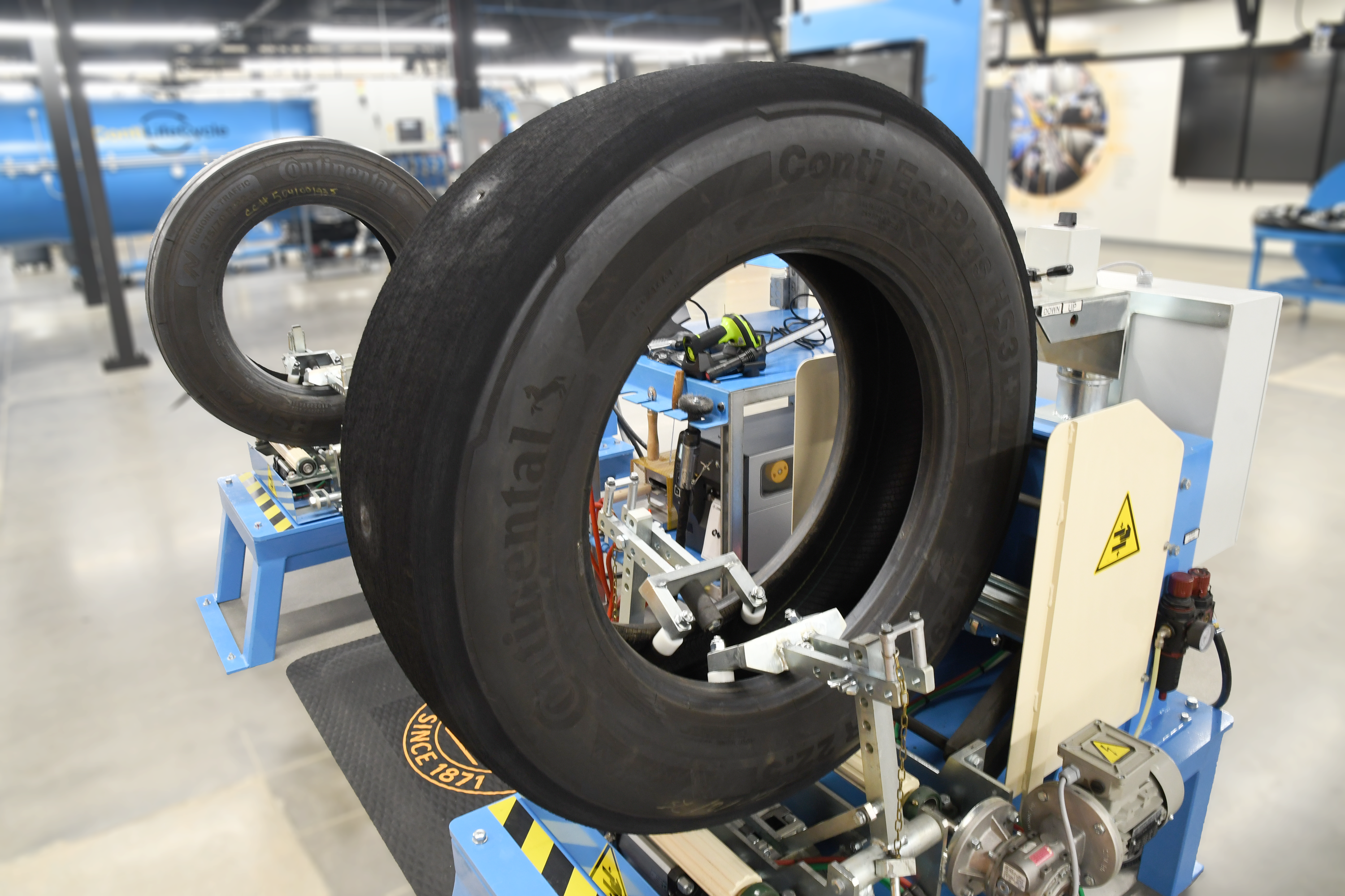 An image of the repair station at Continental's new Retread Solutions Development Center in which tire injuries are fixed within repair specifications.