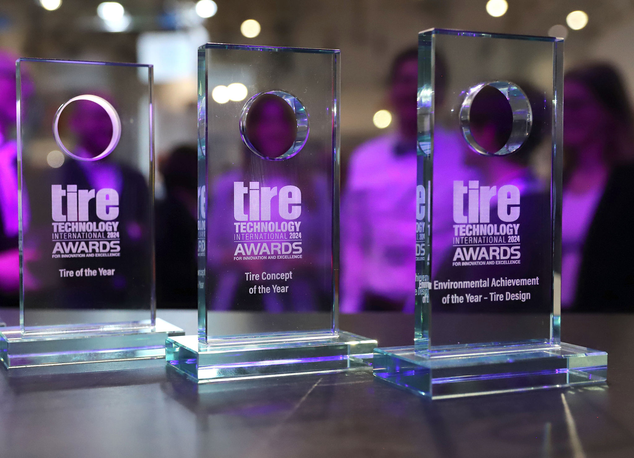 Cette année, Continental s’est vu remettre pas moins de trois distinctions lors des Tire Technology International Awards for Innovation and Excellence. 