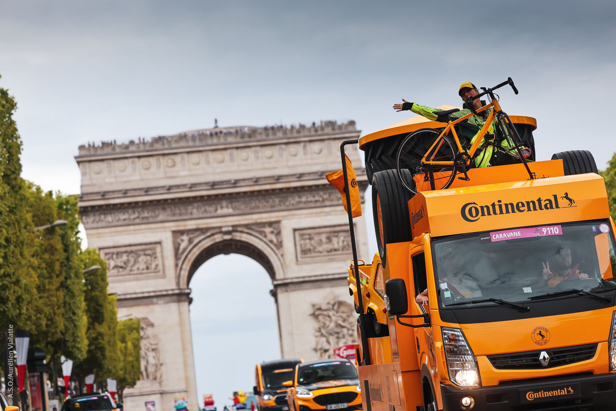 23/07/2023 - Tour de France 2023 - Etape 21 -Saint-Quentin-en-Yvelines / Paris Champs-Élysées (115,1 km) -