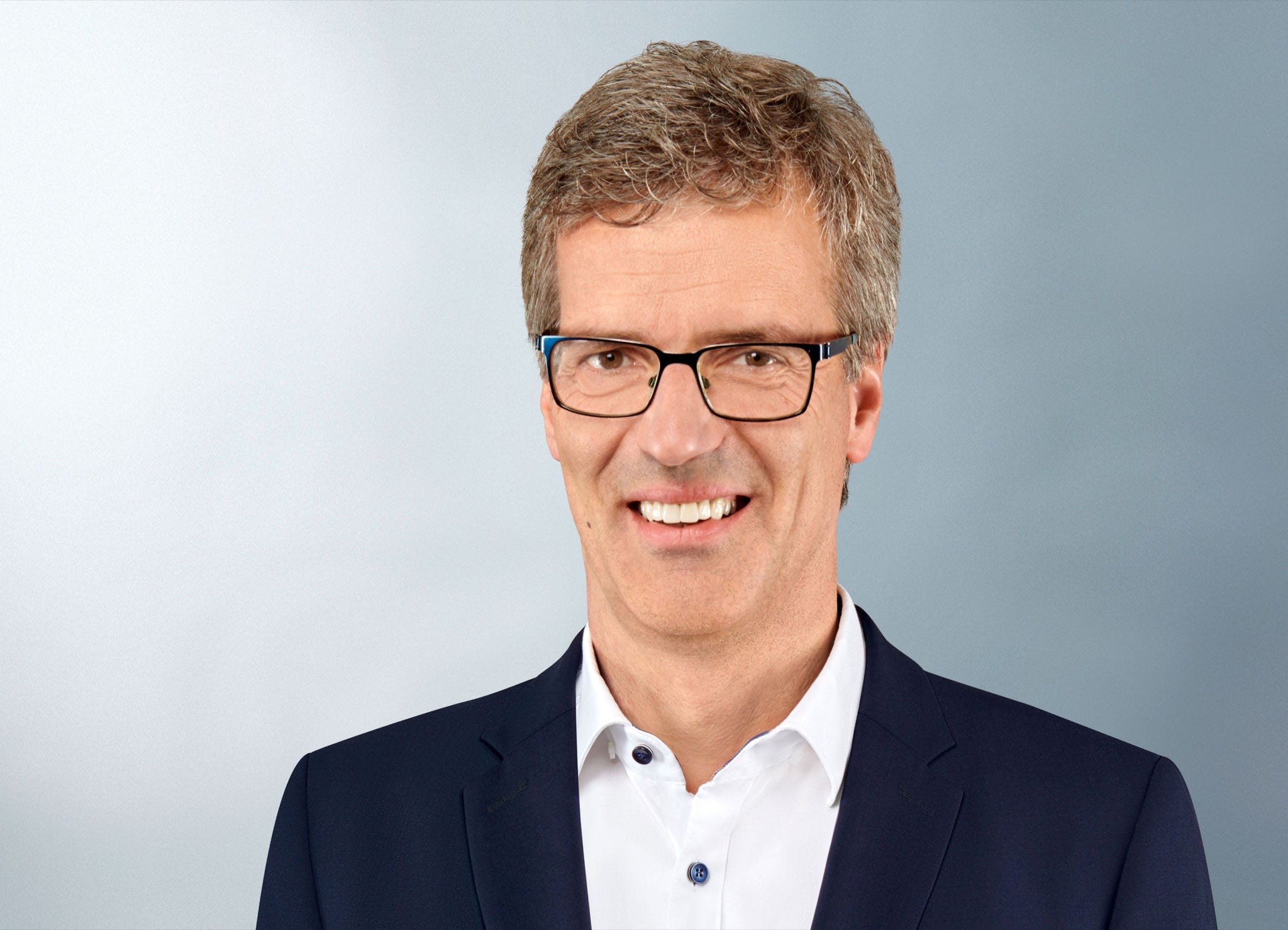 Dr. Bernhard Trilken, vedúci výroby a logistiky v spoločnosti Continental Tires.