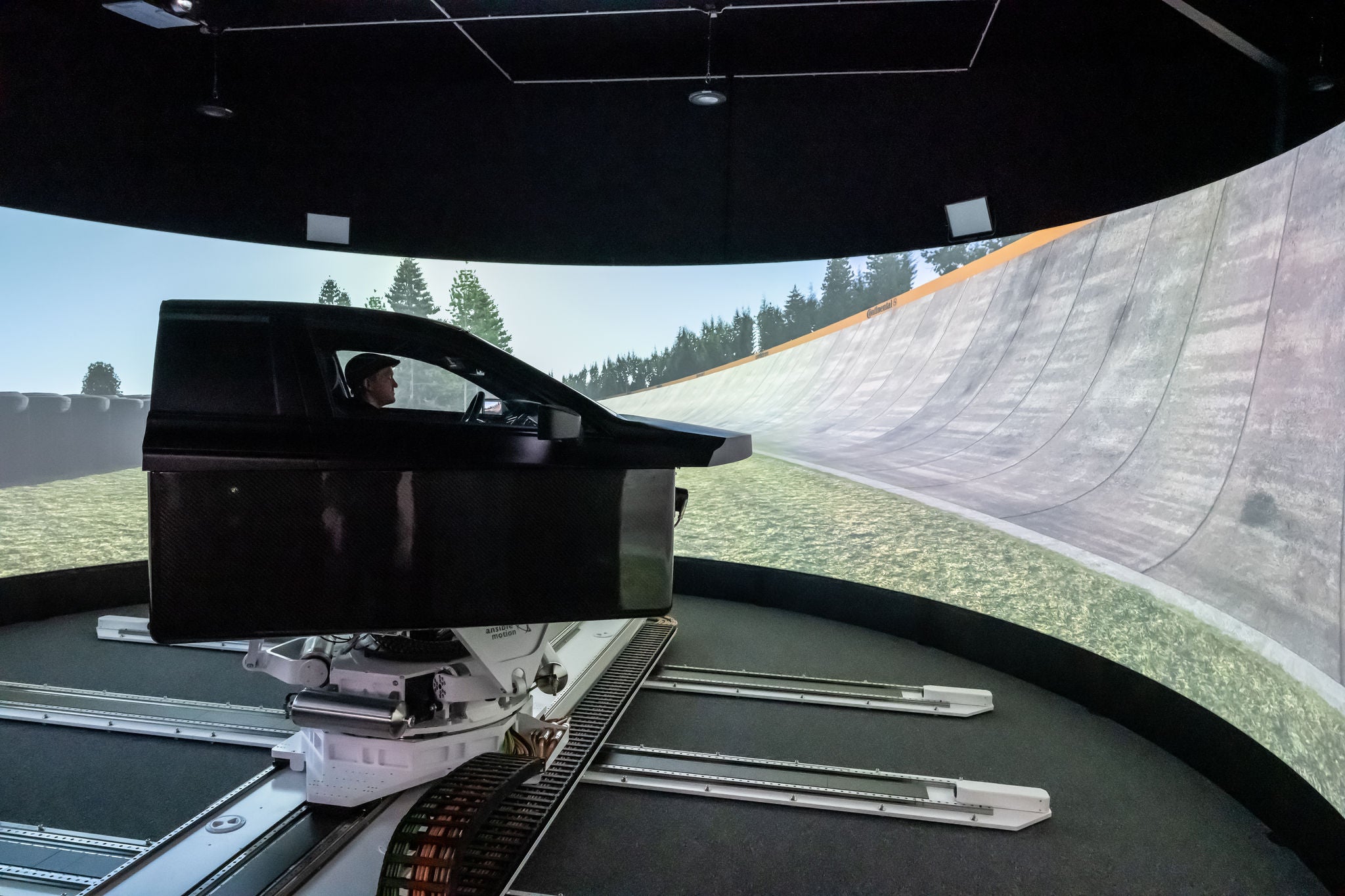 Driving simulator right sideview