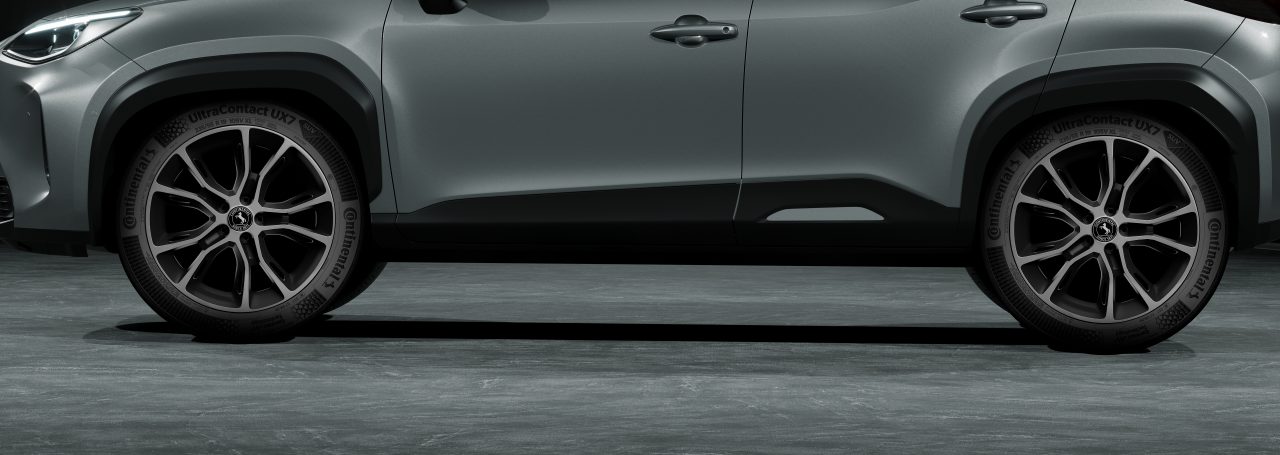 3D rendering of a brand-less generic SUV