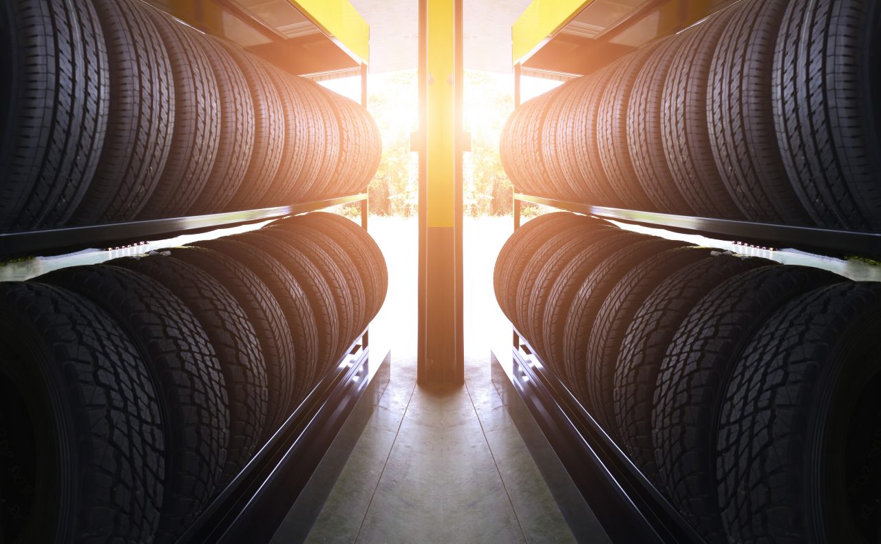 Storing tyres