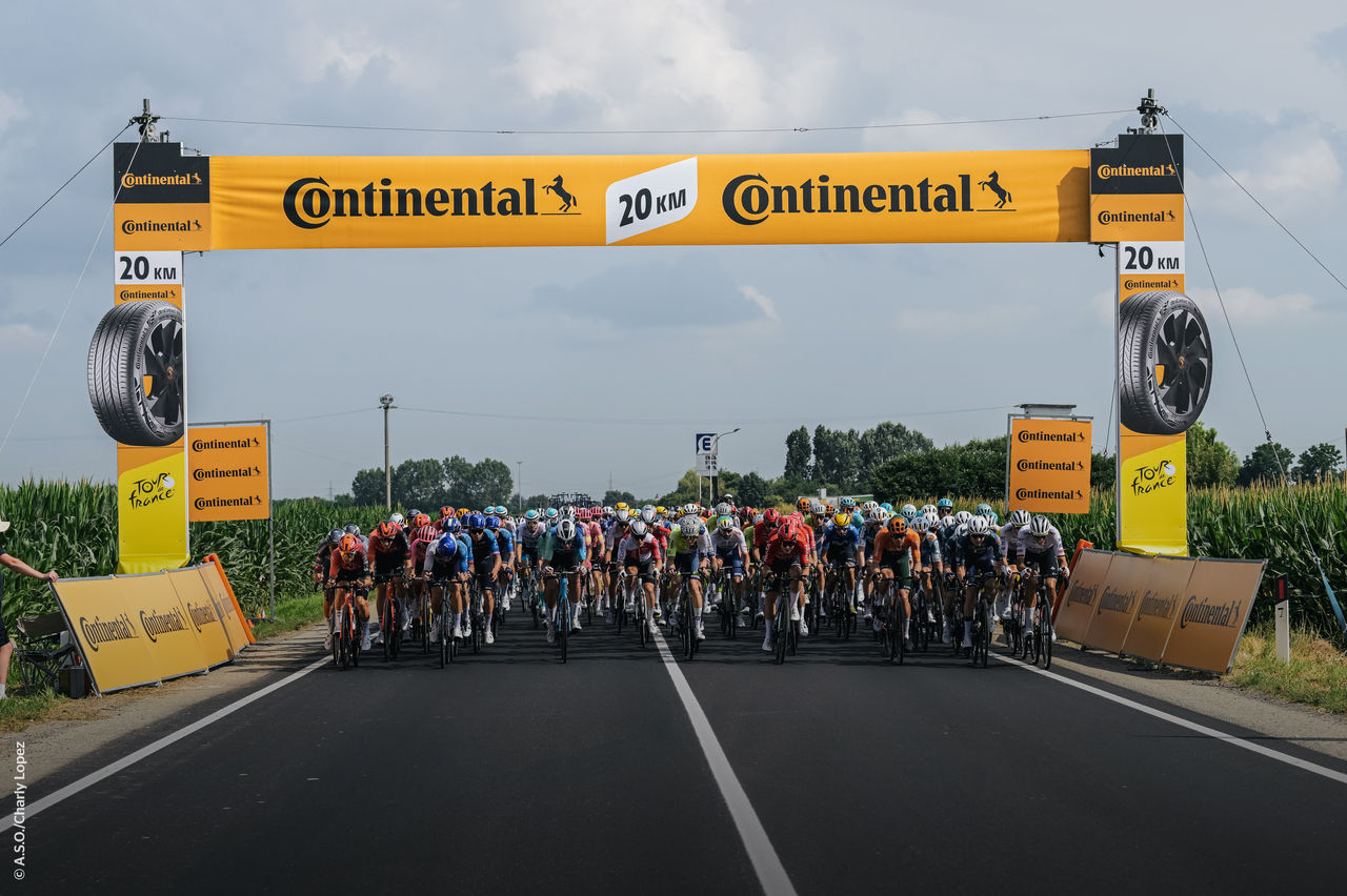 20km Arche at Tour de France