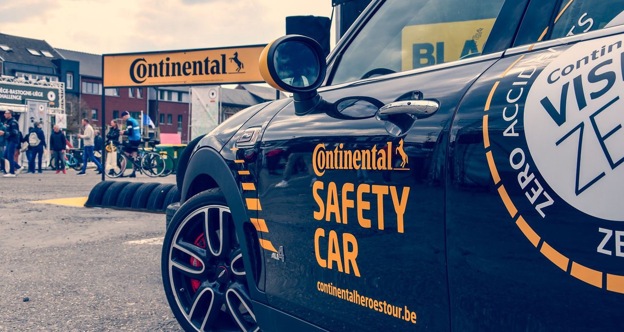Safety car
