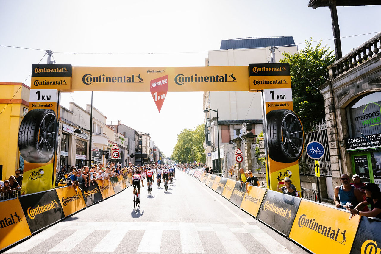 tour_de_france_finish_line