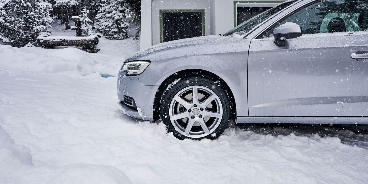 Winterbild eines Fahrzeugs mit Continental WinterContact TS 870 Reifen