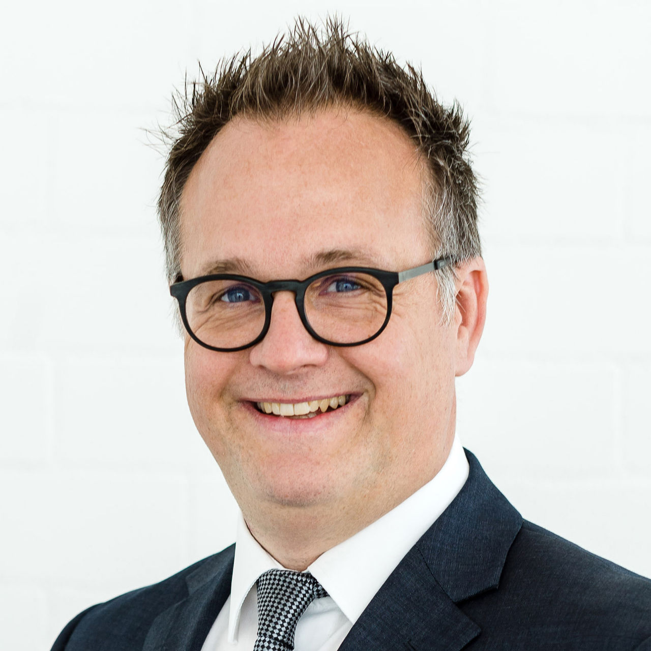 ppa. Dipl.-Ing. Jörn Gander Direction Technique CTO – Chief Technology Officer BRABUS GmbH