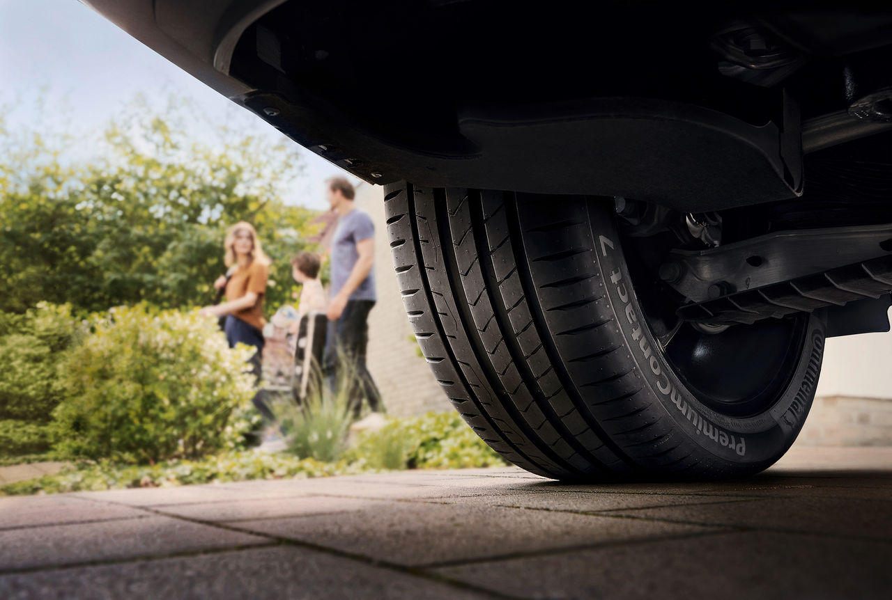 Weitere Auszeichnungen für Continental Sommerreifen in Tests von AUTO BILD und AUTO BILD sportscars