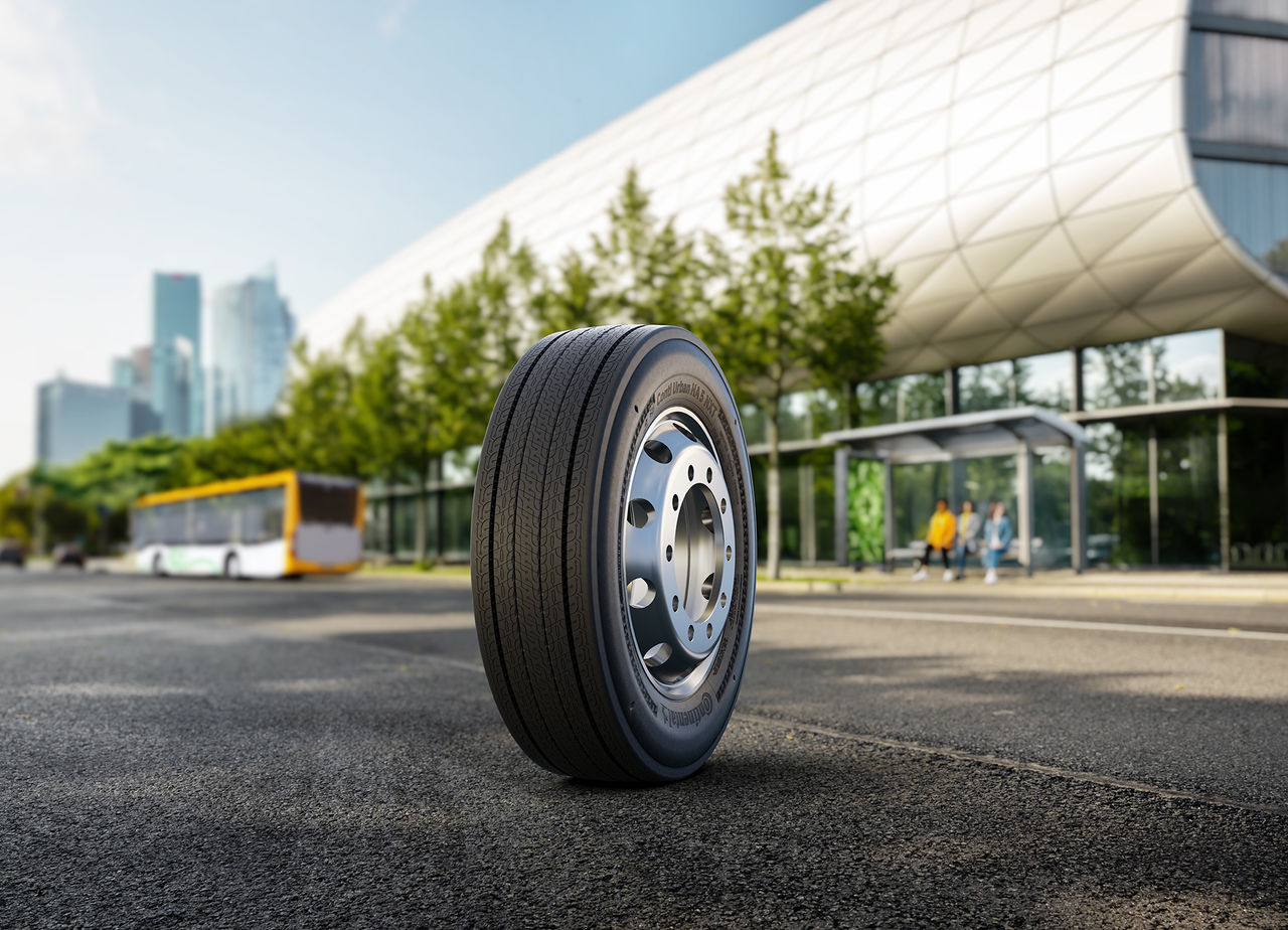 Nová pneumatika s vysokým podílem obnovitelných a recyklovaných materiálů pro městské autobusy