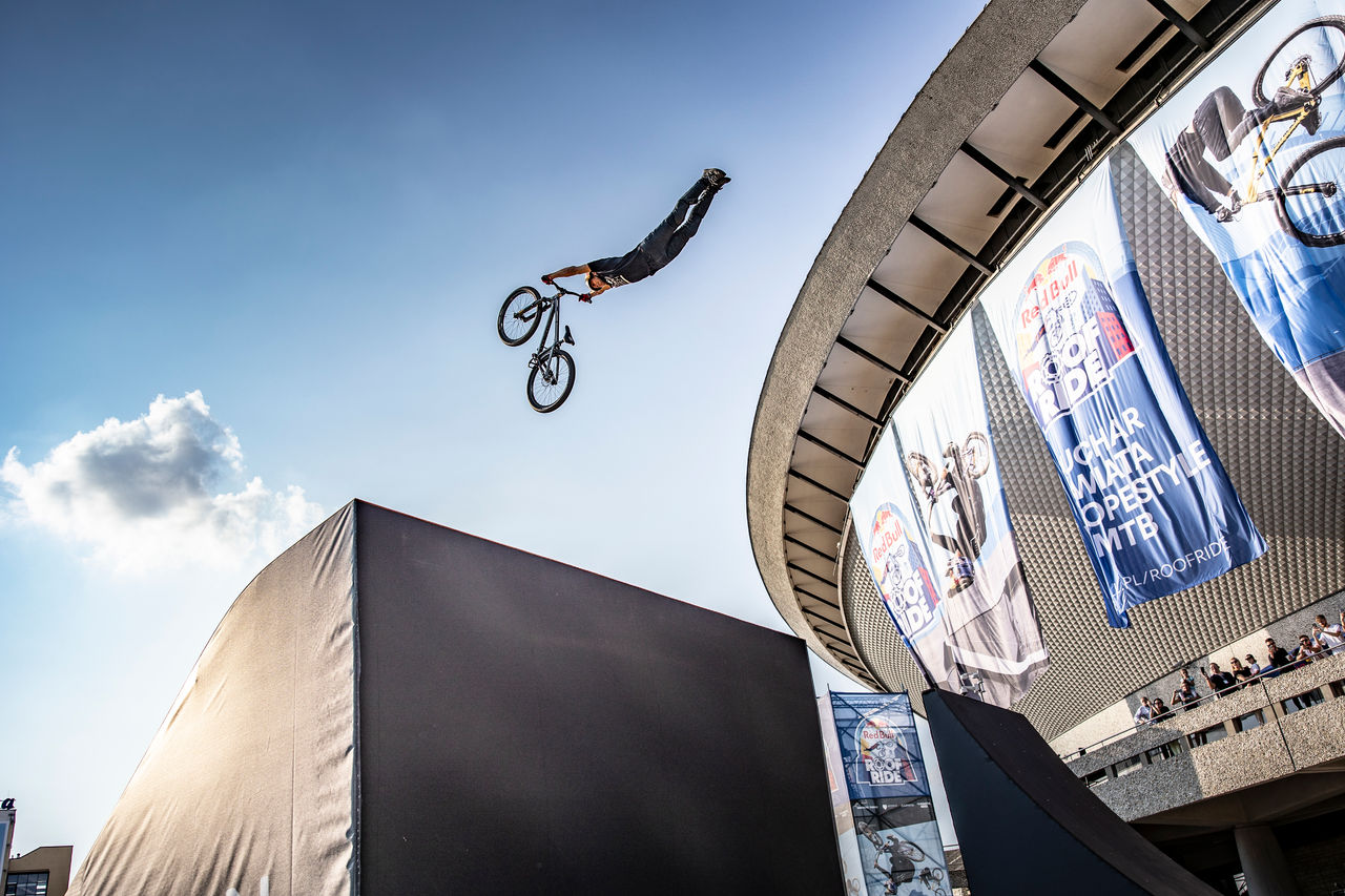 Szymon Godziek performs during the Red Bull Roof Ride in Katowice, Poland on August 21, 2021. // Kin Marcin / Red Bull Content Pool // SI202108210292 // Usage for editorial use only // 