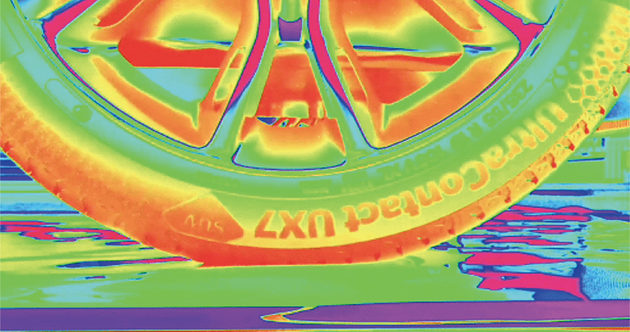 UltraContact UX7の「アダプティブ・ダイヤモンド・コンパウンド」を説明するイメージ図。