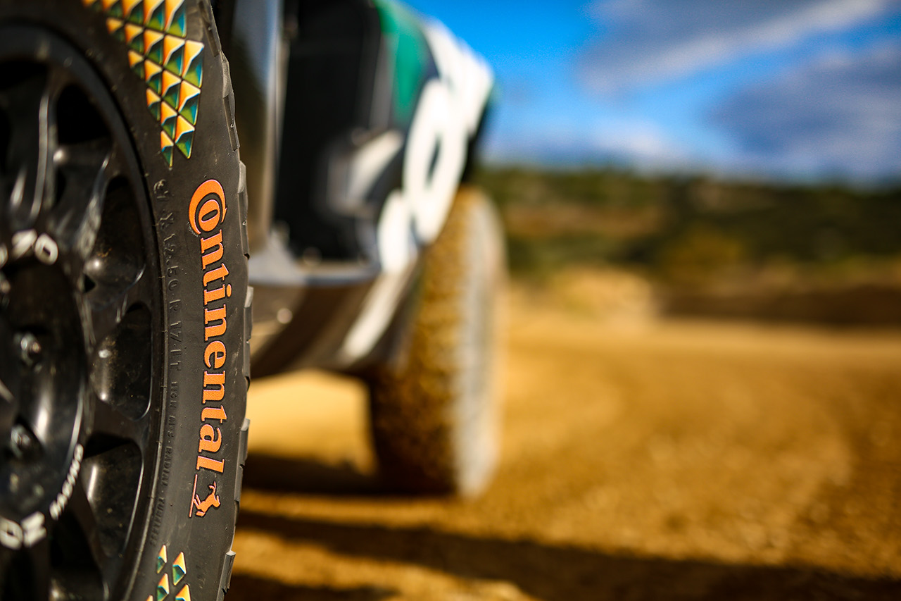 Extreme tyres: The CrossContact