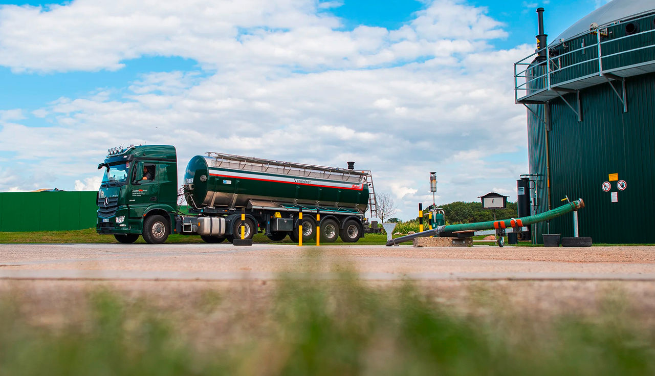  Venneker truck