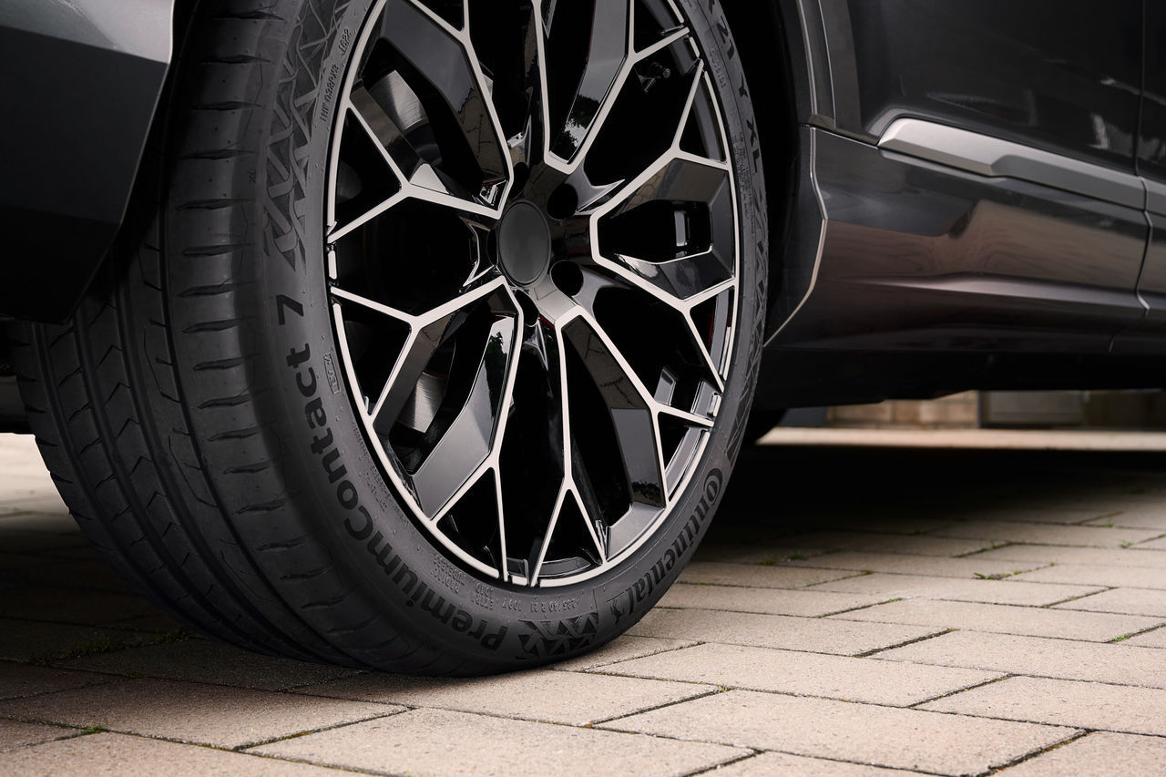 Continental PremiumContact 7 UltraContact NXT
