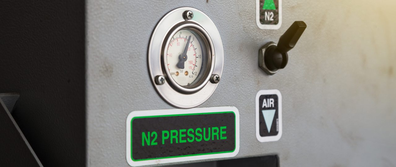 Máquina de enchimento de pneus com azoto