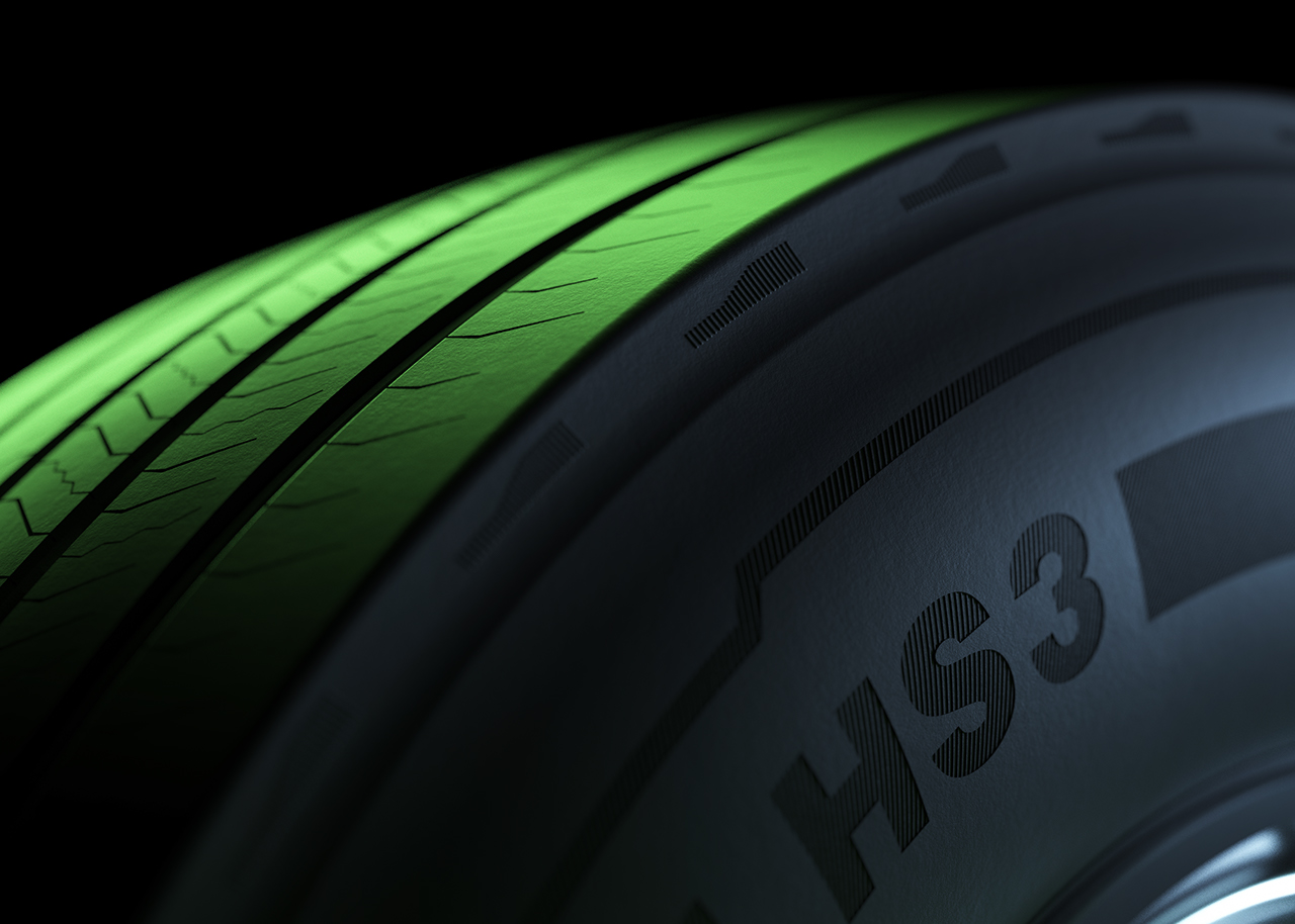 How Rolling Resistance Cuts Emissions in Commercial Trucks