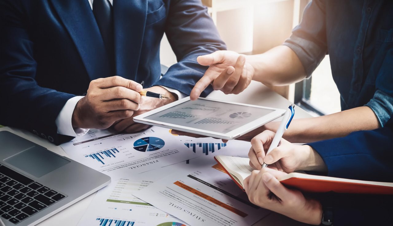 Business Finance, accounting, contract, advisor investment consulting marketing plan for the company with using tablet and computer technology in analysis.