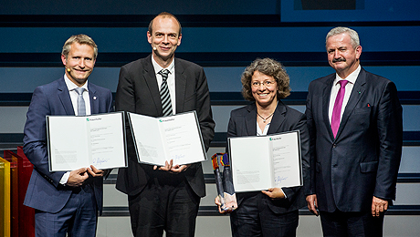"Natural Rubber from Dandelion" Project: Scientists Awarded Joseph von Fraunhofer Prize 2015